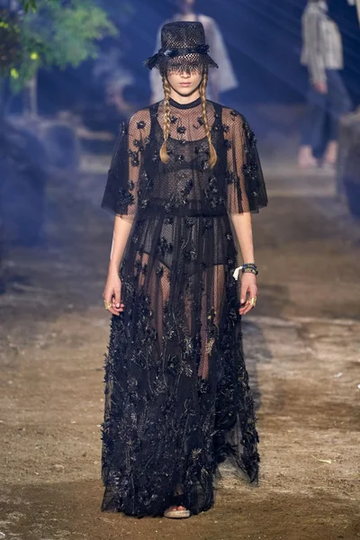 Look 72